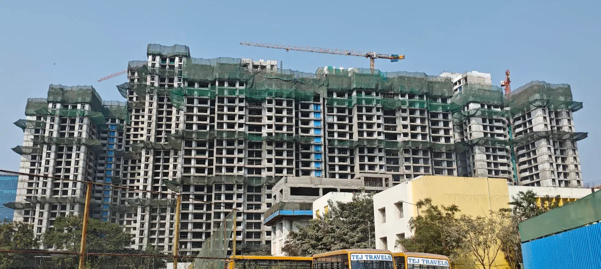 Lodha Panache Pune - Sleek modern glass facade and window integrations.