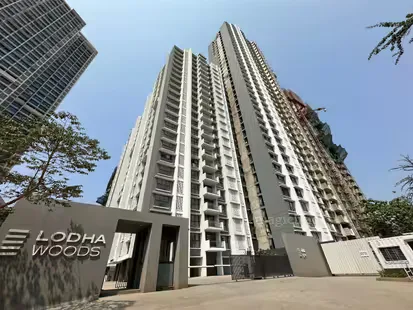 Lodha Woods Kandivali - Extra-large viewing frames facing luxury greenery views.